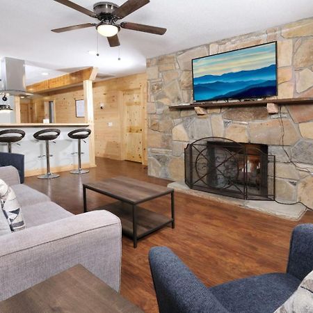 Big Oak Hideaway Villa Gatlinburg Exterior photo